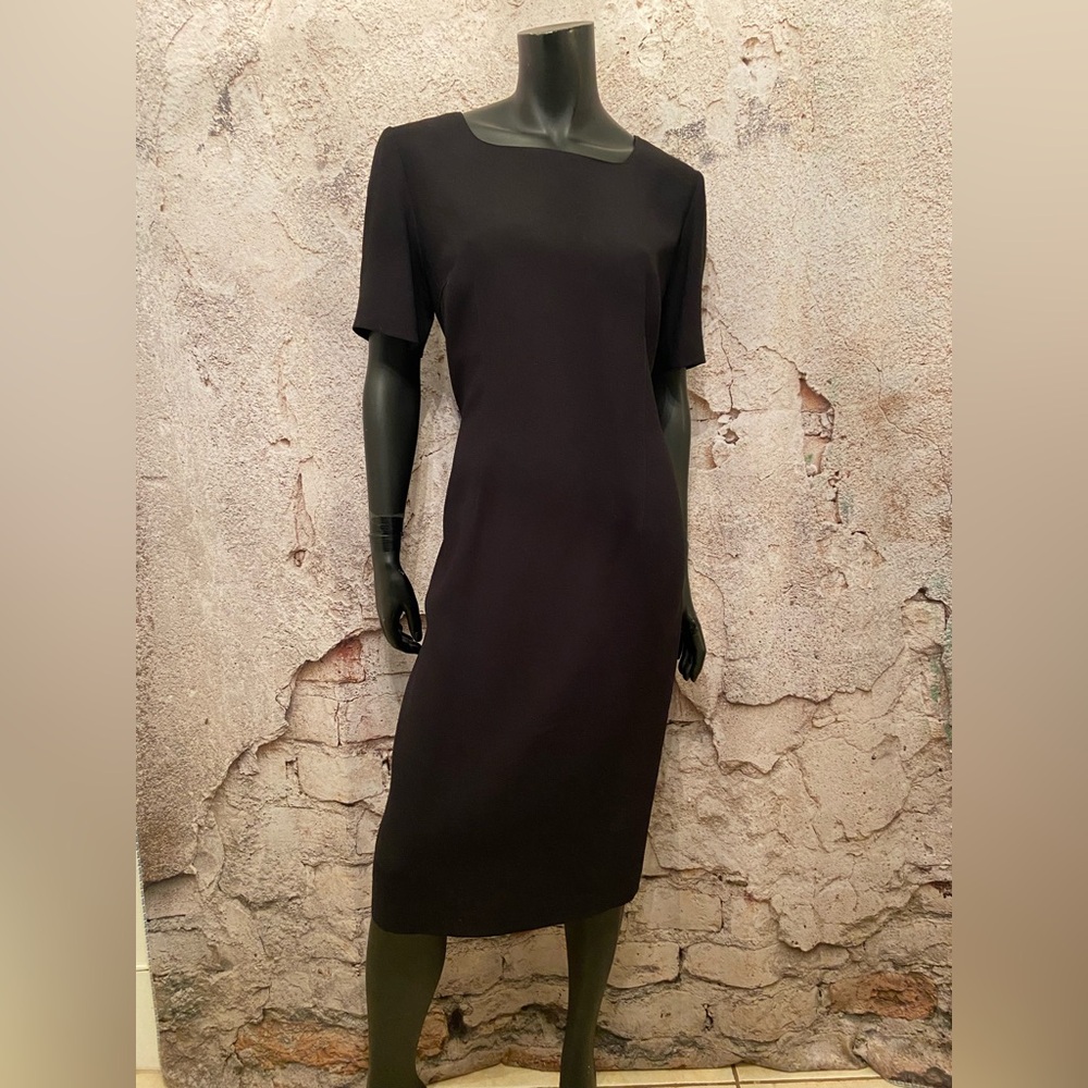 Rouie Black Fitted Dress 🇨🇦